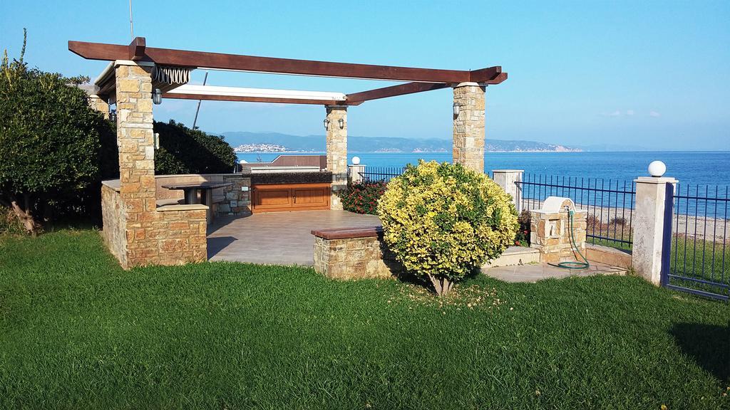 Villa Nefeli - Akti Salonikiou A Áyios Nikólaos Luaran gambar