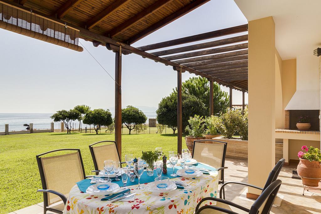 Villa Nefeli - Akti Salonikiou A Áyios Nikólaos Luaran gambar