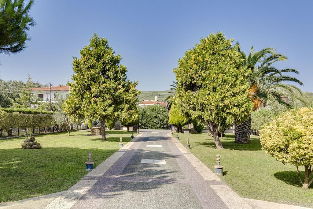 Villa Nefeli - Akti Salonikiou A Áyios Nikólaos Luaran gambar